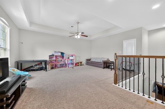 4947 Thunder Creek Ln, Sugar Land, TX 77479