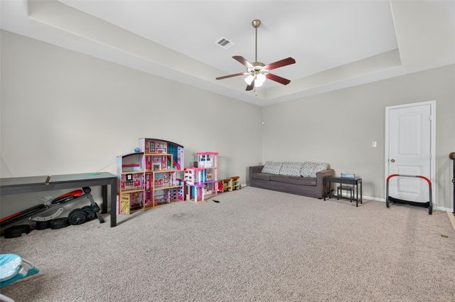 4947 Thunder Creek Ln, Sugar Land, TX 77479