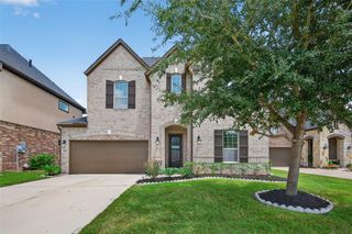 4947 Thunder Creek Ln, Sugar Land, TX 77479
