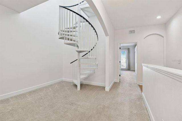 626 3RD AVENUE S, St Petersburg, FL 33701