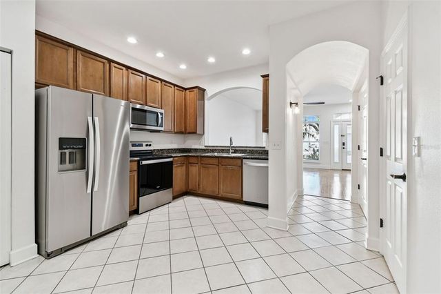 626 3RD AVENUE S, St Petersburg, FL 33701