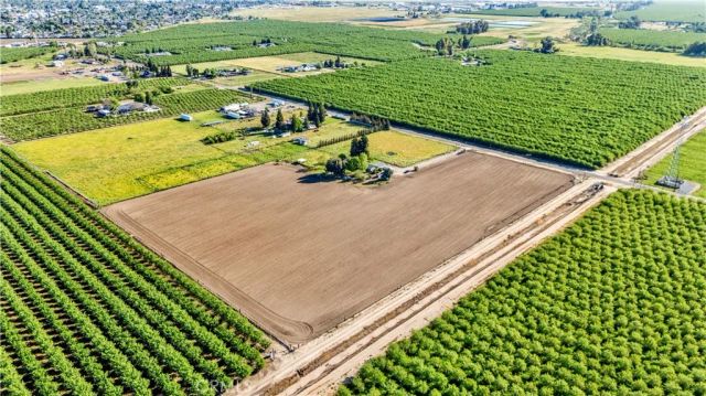 23760 Road 15, Chowchilla, CA 93610