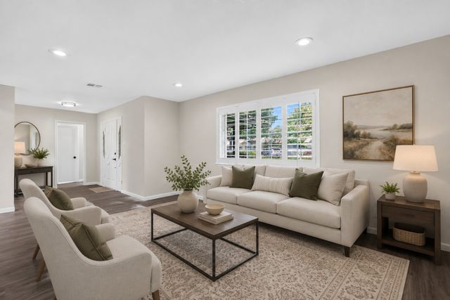4348 Selkirk Drive W, Fort Worth, TX 76109