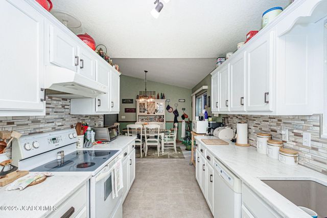 11421 VALLEY VIEW COURT, Holts Summit, MO 65043