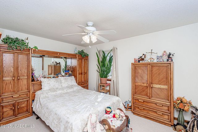 11421 VALLEY VIEW COURT, Holts Summit, MO 65043