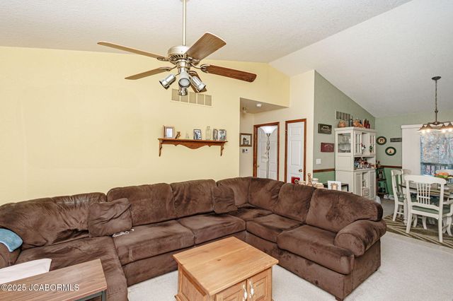 11421 VALLEY VIEW COURT, Holts Summit, MO 65043