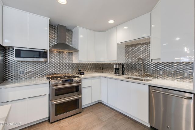 4435 N 35TH Street, Phoenix, AZ 85018