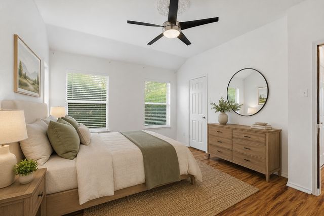 921 High Point Drive, Midlothian, TX 76065