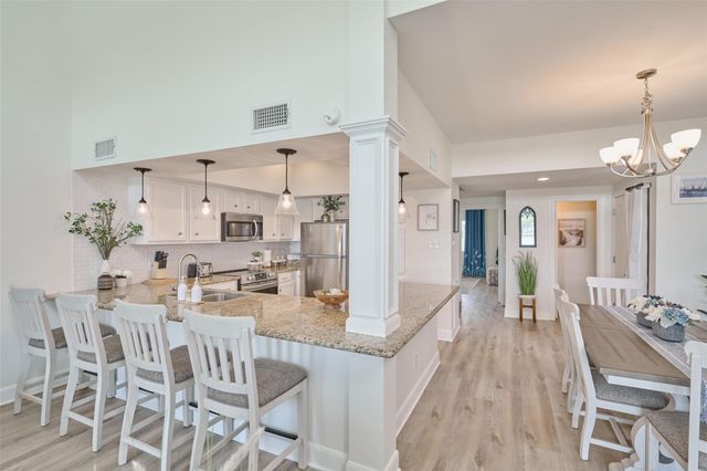 73 April Point Drive S, Montgomery, TX 77356