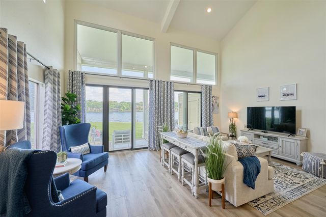 73 April Point Drive S, Montgomery, TX 77356