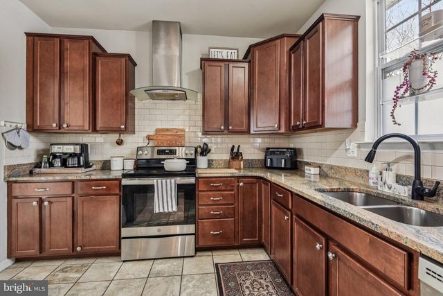 7704 NICOLE GRACE DR, Nottingham, MD 21236