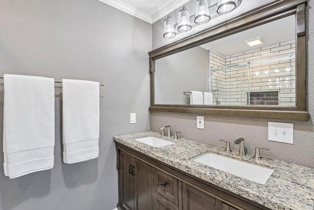 5594 Lavin Way, Waunakee, WI 53597