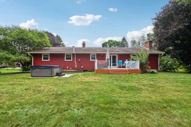 5594 Lavin Way, Waunakee, WI 53597
