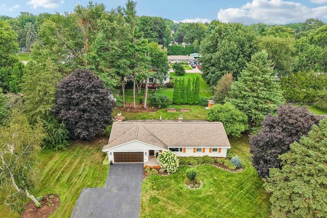 5594 Lavin Way, Waunakee, WI 53597