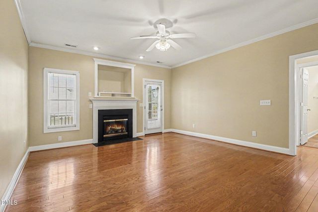 2032 Weaverline Drive, Fuquay Varina, NC 27526