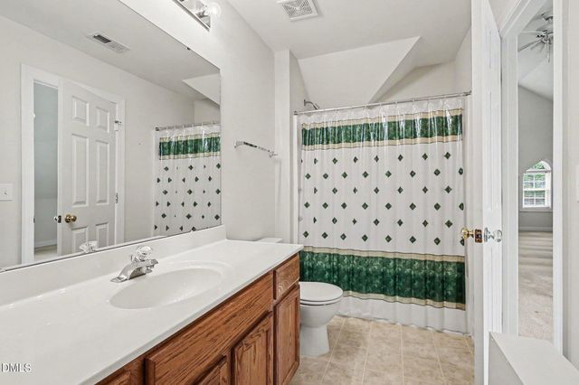 2032 Weaverline Drive, Fuquay Varina, NC 27526
