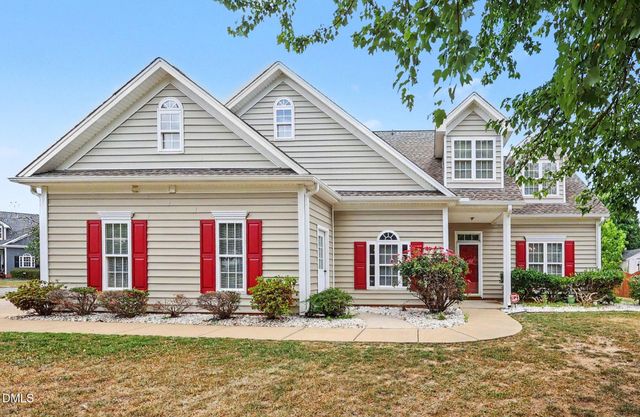 2032 Weaverline Drive, Fuquay Varina, NC 27526