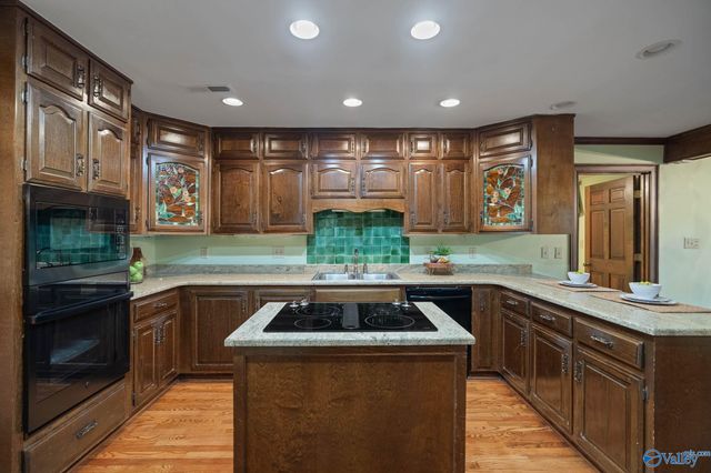 5830 Jones Valley Drive SE, Huntsville, AL 35802