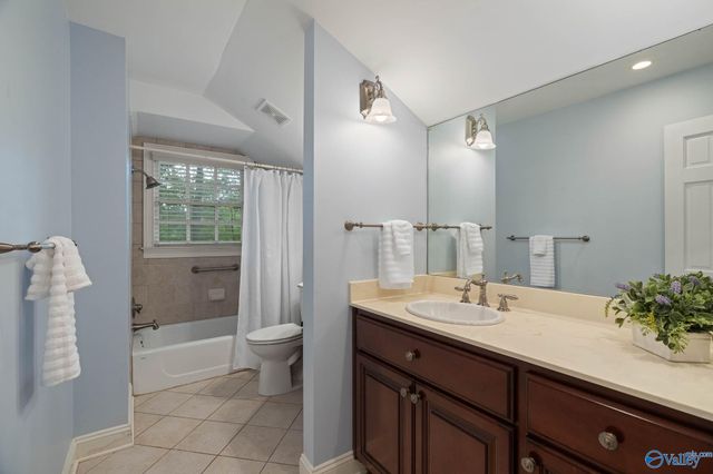5830 Jones Valley Drive SE, Huntsville, AL 35802