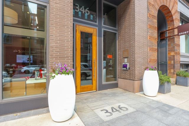 346 Congress St 703, Boston, MA 02210