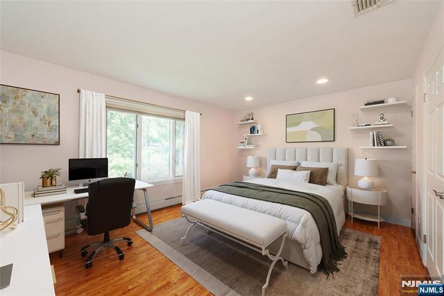 5 Williams Crest, Park Ridge, NJ 07656