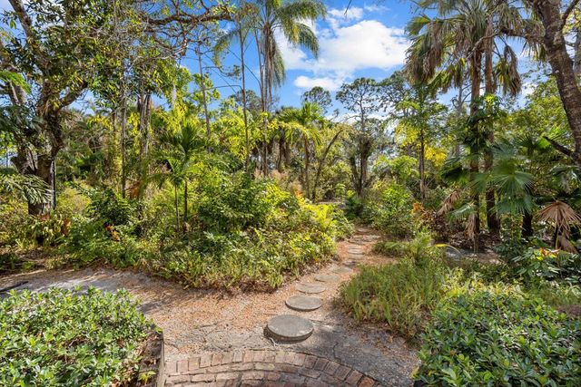 1995 SW Saint Andrews Drive, Palm City, FL 34990