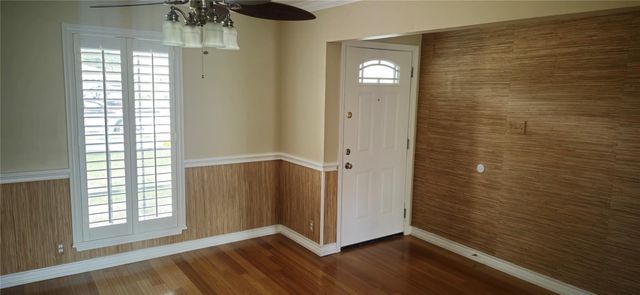 15710 Thunderbay Drive, Houston, TX 77062
