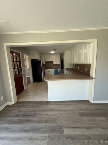 3651 EDGAR D NIXON Avenue, Montgomery, AL 36105