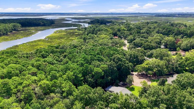 0 Sioux Bayou Dr., Gautier, MS 39553
