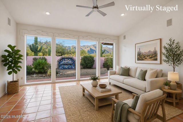 5590 N Waterfield Drive, Tucson, AZ 85750