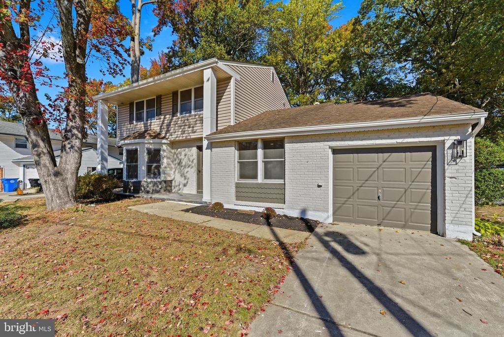 241 CHERRY AVE, Woodbury Heights, NJ 08097
