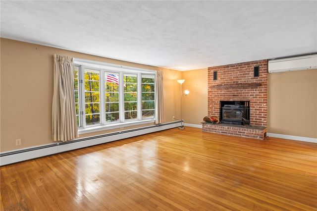569 Hill Farm Road, Coventry, RI 02816