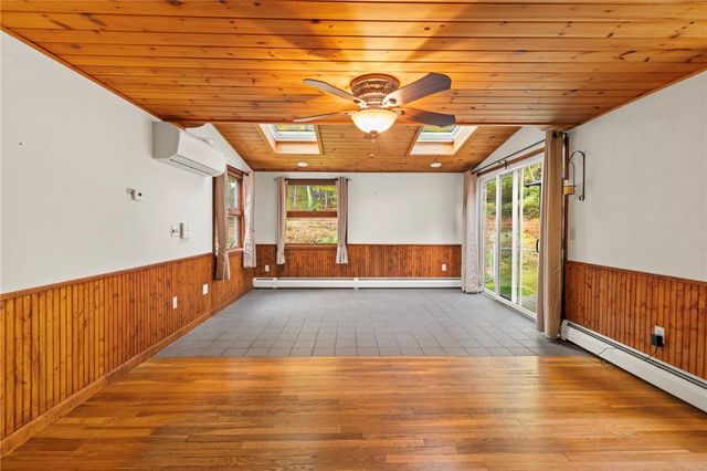 569 Hill Farm Road, Coventry, RI 02816