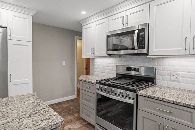 569 Hill Farm Road, Coventry, RI 02816