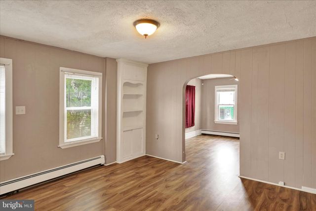 132 S CHURCH ST, Mohnton, PA 19540