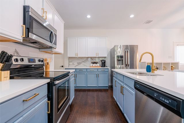 1005 Jamie Drive, Grand Prairie, TX 75052