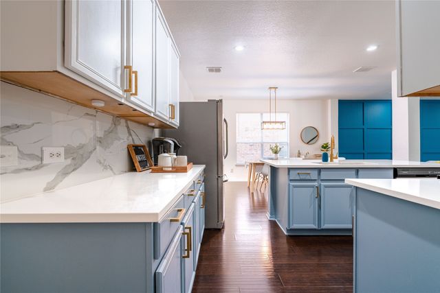 1005 Jamie Drive, Grand Prairie, TX 75052