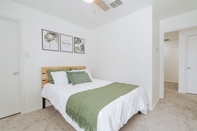 1005 Jamie Drive, Grand Prairie, TX 75052