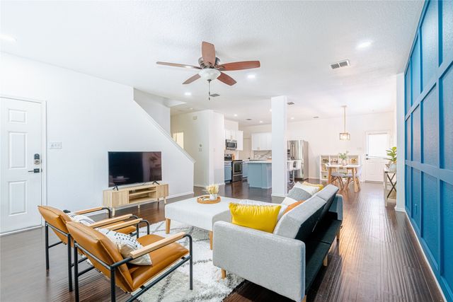 1005 Jamie Drive, Grand Prairie, TX 75052