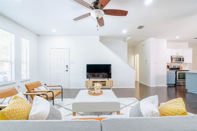 1005 Jamie Drive, Grand Prairie, TX 75052