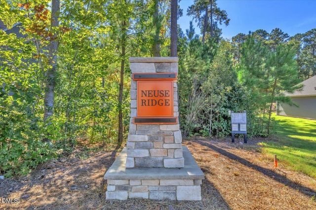 49 Neuse Hollow Court, Clayton, NC 27527