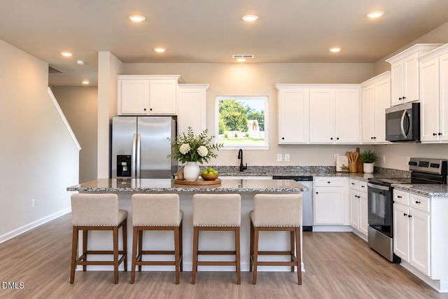 49 Neuse Hollow Court, Clayton, NC 27527