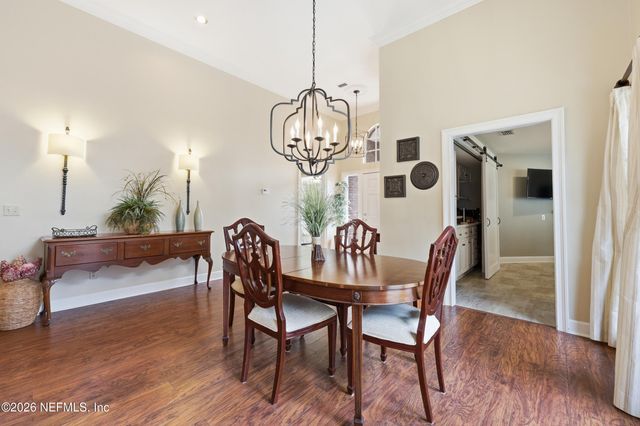 8242 SHADE TREE Court, Jacksonville, FL 32256