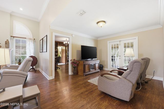 8242 SHADE TREE Court, Jacksonville, FL 32256