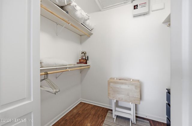 8242 SHADE TREE Court, Jacksonville, FL 32256