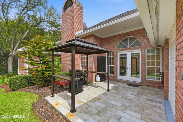 8242 SHADE TREE Court, Jacksonville, FL 32256