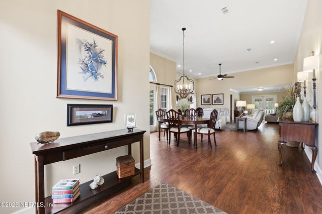 8242 SHADE TREE Court, Jacksonville, FL 32256