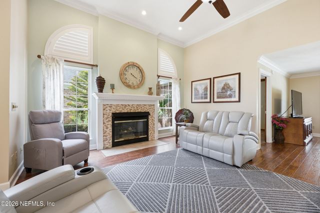 8242 SHADE TREE Court, Jacksonville, FL 32256