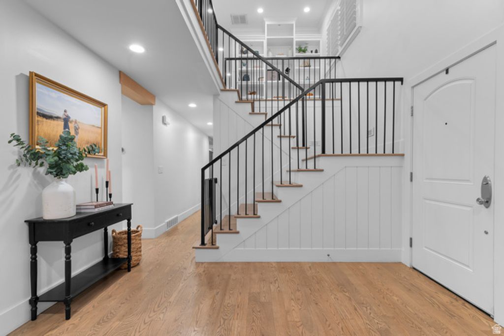 5444 S WAYMAN LN, Holladay, UT 84117 — photo 4