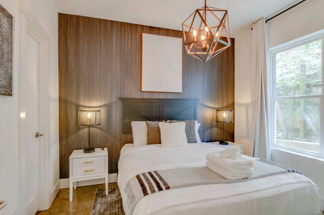 2001 Convent Pl Apt 10, Nashville, TN 37212